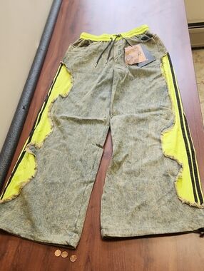 Denim/Track MIX Neon Trim Wide-Leg Women’s Jeans